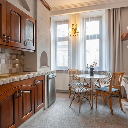 Aparthotel Maargick Krakow Bagian luar foto