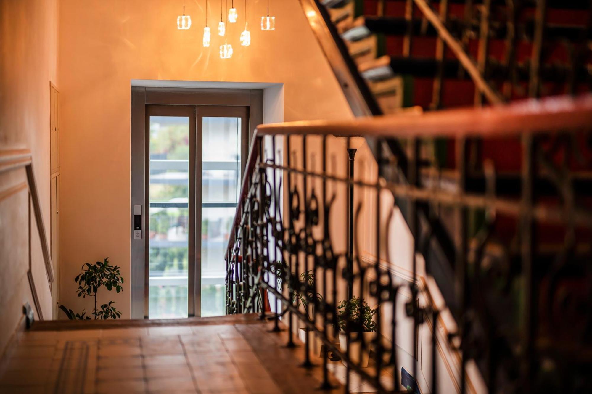Aparthotel Maargick Krakow Bagian luar foto