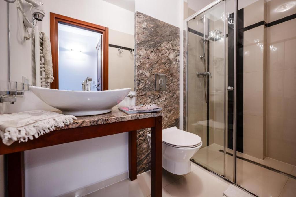 Aparthotel Maargick Krakow Bagian luar foto