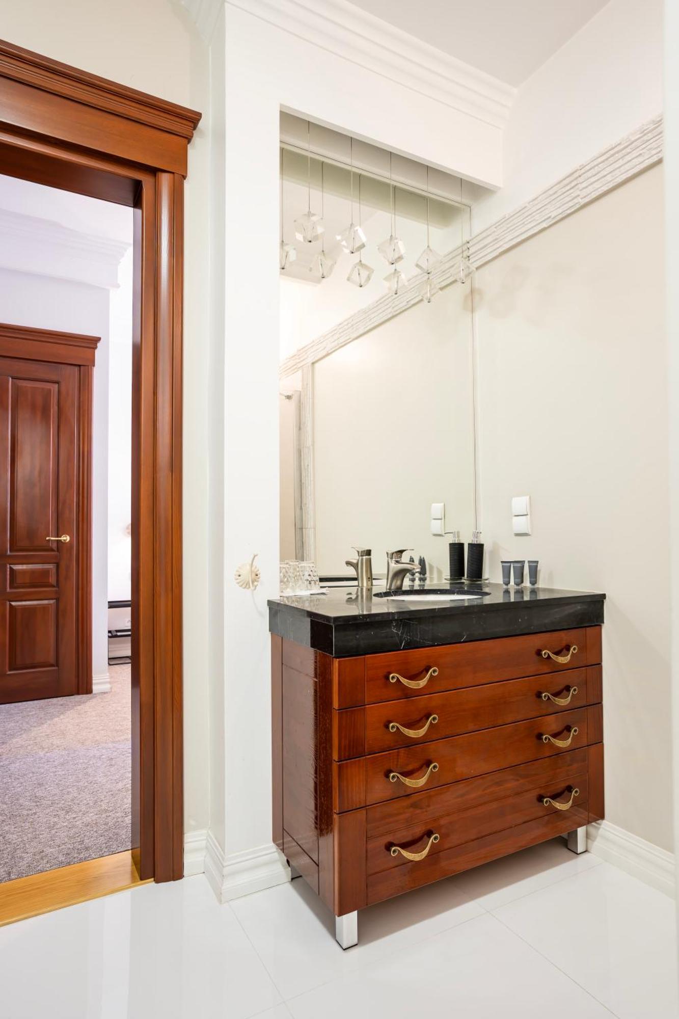 Aparthotel Maargick Krakow Bagian luar foto