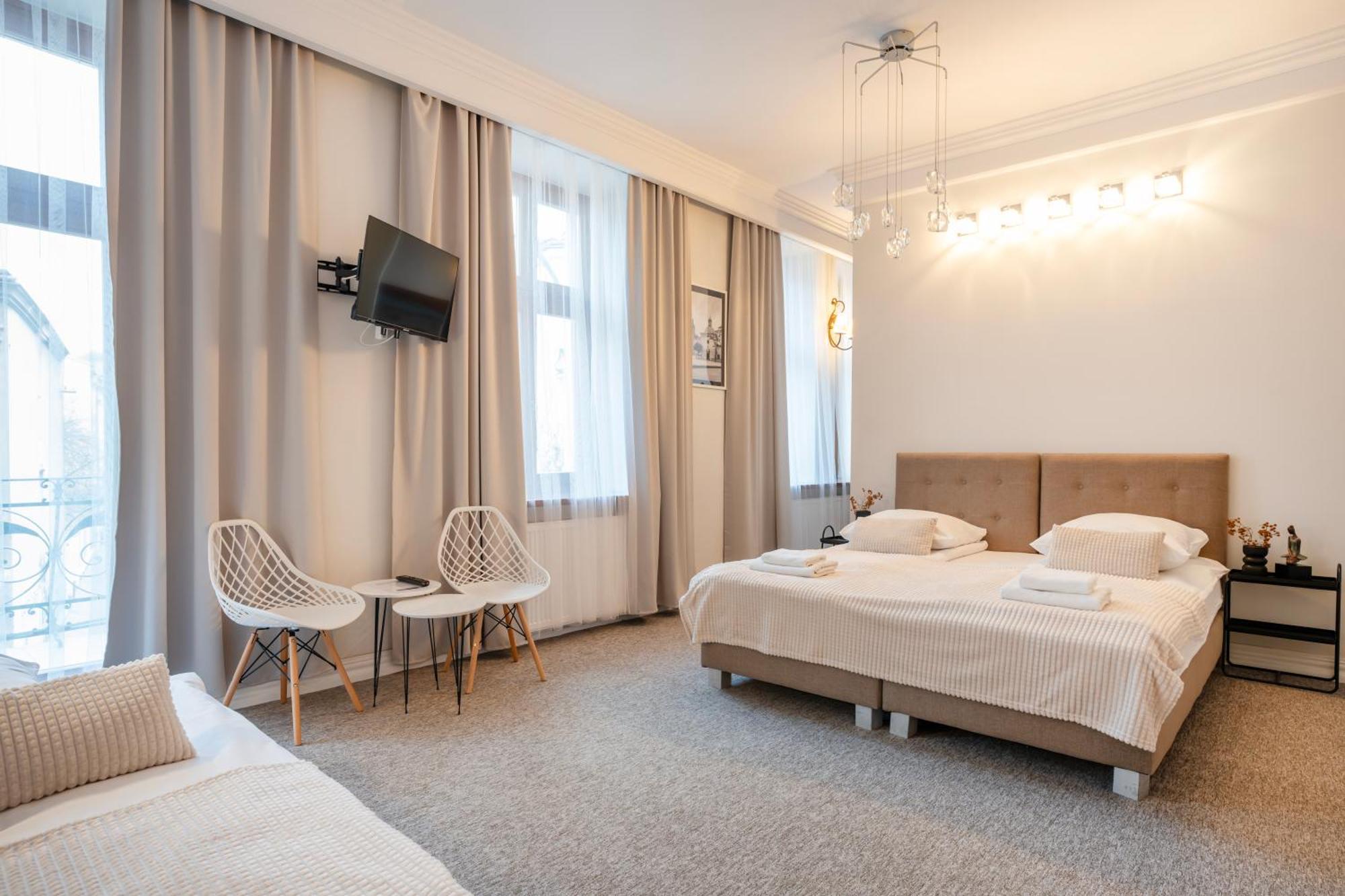 Aparthotel Maargick Krakow Bagian luar foto